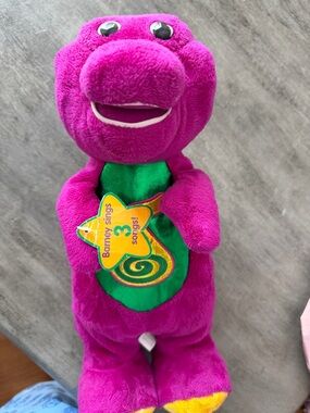 Barney Plush Singing Dinosaur - Bright Magenta & Green